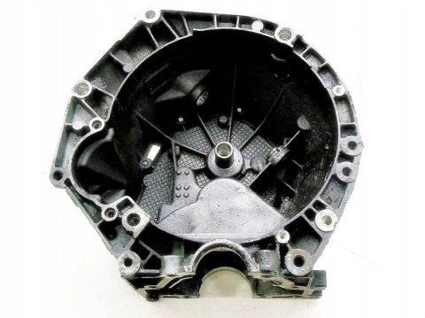 OBUDOWA SKRZYNIA FIAT 1.1 1.2 PUNTO PANDA STILO OBUDOWA SKRZYNIA FIAT 1.1 1.2 PUNTO PANDA STILO
