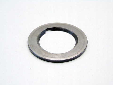 DYSTANS PODKŁADKA KOŁA ROZRZĄDU FIAT 126P 600 MALUCH FIAT 126A000 DYSTANS PODKŁADKA KOŁA ROZRZĄDU FIAT 126P 600 MALUCH FIAT 126A000
