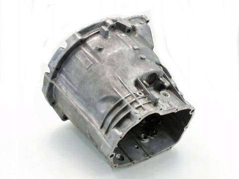 OBUDOWA DZWON SKRZYNI BIEGÓW 2.0 D BMW E46 E90 M47D20 1434026.9 1053401127 OBUDOWA DZWON SKRZYNI BIEGÓW 2.0 D BMW E46 E90 M47D20 1434026.9 1053401127