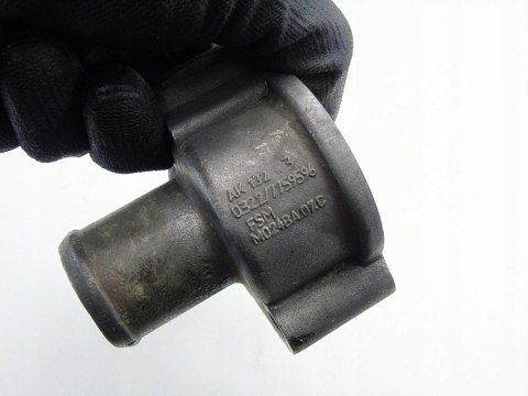 OBUDOWA TERMOSTATU KRÓĆCE WODY FIAT CC CINQUECENTO 700 0.7 7759596 OBUDOWA TERMOSTATU KRÓĆCE WODY FIAT CC CINQUECENTO 700 0.7 7759596