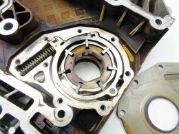 POMPA OLEJU 1.4 TURBO ASTRA J MOKKA MERIVA B ZAFIRA CRUZE ENCORE 25194353