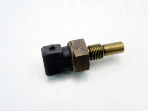 CZUJNIK TEMPERATURY OLEJU 2.5 TDI AUDI A4 A6 A8 PASSAT B5 SUPERB 059919563 CZUJNIK TEMPERATURY OLEJU 2.5 TDI AUDI A4 A6 A8 PASSAT B5 SUPERB 059919563