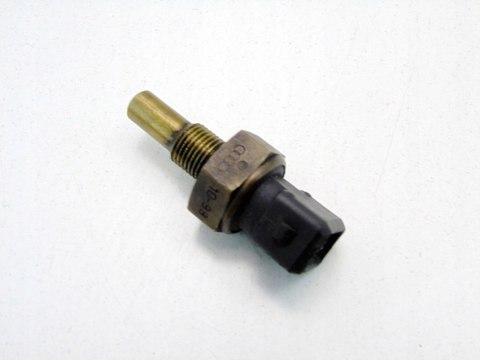 CZUJNIK TEMPERATURY OLEJU 2.5 TDI AUDI A4 A6 A8 PASSAT B5 SUPERB 059919563 CZUJNIK TEMPERATURY OLEJU 2.5 TDI AUDI A4 A6 A8 PASSAT B5 SUPERB 059919563