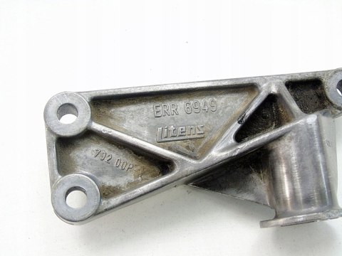 ŁAPA WSPORNIK ROLKI SILNIKA 2.5 TD DISCOVERY II L318 DEFENDER L316 ERR6949 ŁAPA WSPORNIK ROLKI SILNIKA 2.5 TD DISCOVERY II L318 DEFENDER L316 ERR6949