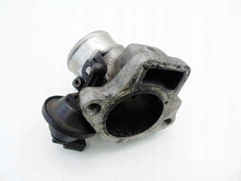 PRZEPUSTNICA WLOT RURA 2.5 TDI AUDI A4 A6 A8 PASSAT B5 SUPERB 8D0145950D