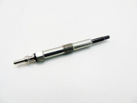 ŚWIECA ŻAROWA BERU GN985 2.5 TD DISCOVERY II L318 DEFENDER L316 ŚWIECA ŻAROWA BERU GN985 2.5 TD DISCOVERY II L318 DEFENDER L316