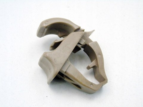 WIESZAK UCHWYT PODSUFITKI NISSAN MURANO I Z50