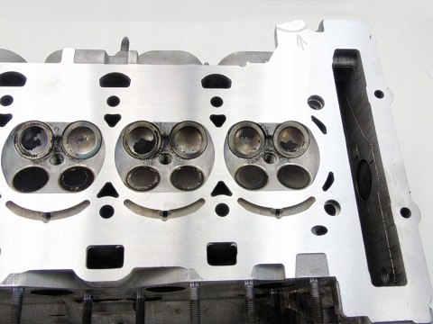 GŁOWICA 1.4 1.6 VTI 207 208 BERLINGO PARTNER 308 C3 C4 C5 MINI V753354980N GŁOWICA 1.4 1.6 VTI 207 208 BERLINGO PARTNER 308 C3 C4 C5 MINI V753354980N