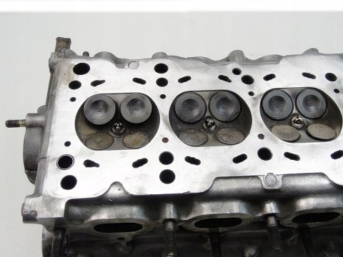 GŁOWICA WAŁKI ROZRZĄDU 1.8 16V CARENS I CERATO CLARUS SHUMA 2 K247 K5-2 GŁOWICA WAŁKI ROZRZĄDU 1.8 16V CARENS I CERATO CLARUS SHUMA 2 K247 K5-2