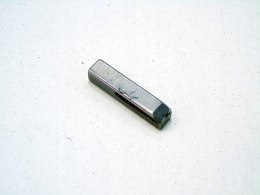 KLIN KOŁA WAŁU KORBOWEGO 1.8 16V CARENS CERATO CLARUS SHUMA 2