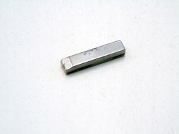 KLIN KOŁA WAŁU KORBOWEGO 1.8 16V CARENS CERATO CLARUS SHUMA 2