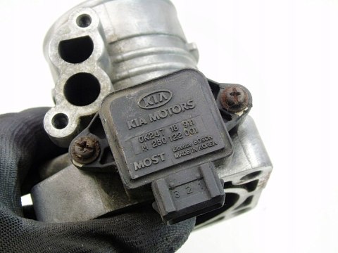PRZEPUSTNICA POTENCJOMETR 1.8 16V CARENS CERATO CLARUS SHUMA 2 OK24718911 PRZEPUSTNICA POTENCJOMETR 1.8 16V CARENS CERATO CLARUS SHUMA 2 OK24718911