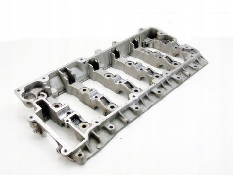 RAMKA POKRYWA WAŁKA ROZRZĄDU GŁOWICY 2.5 TD DISCOVERY II L318 DEFENDER L316 RAMKA POKRYWA WAŁKA ROZRZĄDU GŁOWICY 2.5 TD DISCOVERY II L318 DEFENDER L316