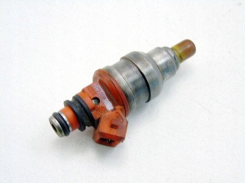 WTRYSKIWACZ WTRYSK PALIWA 1.8 16V CARENS CERATO CLARUS SHUMA 2 0280150788