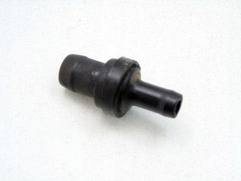 ZAWÓR ODMY OLEJU 1.8 16V CARENS CERATO CLARUS SHUMA 2