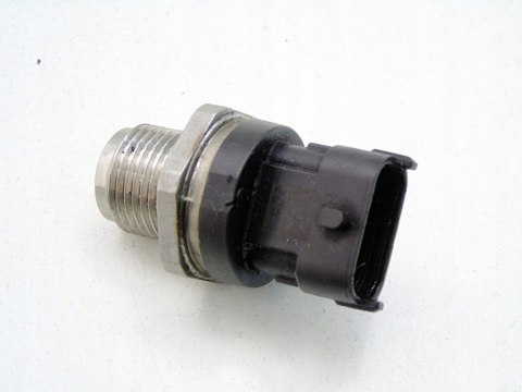 CZUJNIK CIŚNIENIA PALIWA 2.0 D JTD M-JET DUCATO 3 DOBLO 2 0281006164 CZUJNIK CIŚNIENIA PALIWA 2.0 D JTD M-JET DUCATO 3 DOBLO 2 0281006164