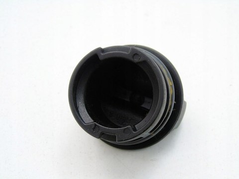 KOREK WLEWU OLEJU 2.0 ECOBLUE FORD RANGER EVEREST RAPTOR KOREK WLEWU OLEJU 2.0 ECOBLUE FORD RANGER EVEREST RAPTOR