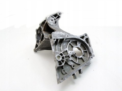 ŁAPA WSPORNIK POMPY WTRYSKOWEJ SILNIKA 2.0 D JTD M-JET DUCATO 3 55226627 ŁAPA WSPORNIK POMPY WTRYSKOWEJ SILNIKA 2.0 D JTD M-JET DUCATO 3 55226627