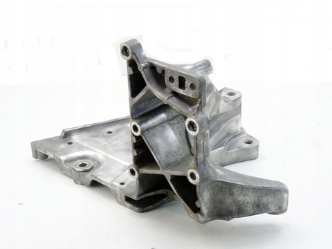 ŁAPA WSPORNIK POMPY WTRYSKOWEJ SILNIKA 2.0 D JTD M-JET DUCATO 3 55226627 ŁAPA WSPORNIK POMPY WTRYSKOWEJ SILNIKA 2.0 D JTD M-JET DUCATO 3 55226627