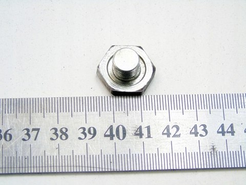 ŚRUBA PRZEWODU RURKI VACUM POMPY 2.3 HPI JTD DUCATO 2 3 DAILY IV ŚRUBA PRZEWODU RURKI VACUM POMPY 2.3 HPI JTD DUCATO 2 3 DAILY IV