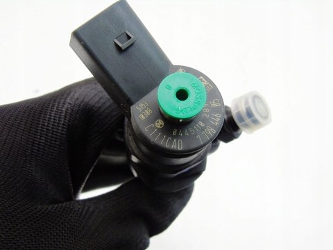 WTRYSKIWACZ 2.0 D N47 BMW F10 F11 F30 F20 F21 F32 E60 F83 E87 F20 E90 MINI
