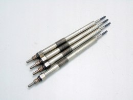 ŚWIECE ŻAROWE 2.0 DCI TRAFIC 2 VIVARO PRIMASTAR ESPACE 4 LAGUNA 8200546885