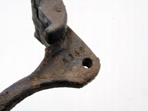 JARZMO TYŁ NISSAN ALMERA TINO 2002 2.2 DI A348 JARZMO TYŁ NISSAN ALMERA TINO 2002 2.2 DI A348