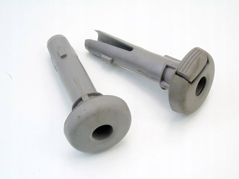 KLINY ZAGŁÓWKA NISSAN ALMERA TINO 2002 2.2 DI KLINY ZAGŁÓWKA NISSAN ALMERA TINO 2002 2.2 DI