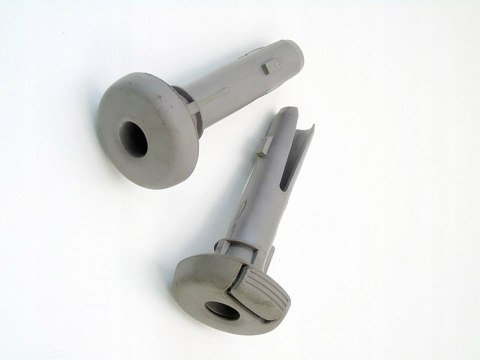 KLINY ZAGŁÓWKA NISSAN ALMERA TINO 2002 2.2 DI KLINY ZAGŁÓWKA NISSAN ALMERA TINO 2002 2.2 DI