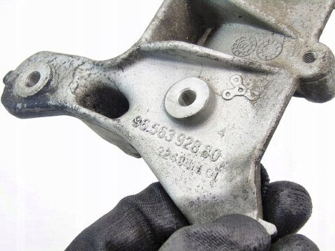 ŁAPA SILNIKA 2.0 HDI 307 407 C5 C4 607 SCUDO JUMPY ULYSSE EXPERT 308 ŁAPA SILNIKA 2.0 HDI 307 407 C5 C4 607 SCUDO JUMPY ULYSSE EXPERT 308