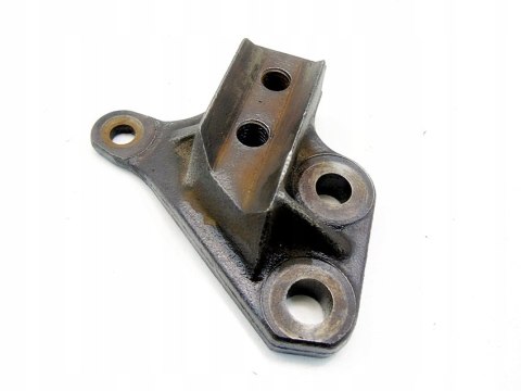 ŁAPA SILNIKA 2.4 D S80 V70 2 S60 XC90 XC70 8683931 ŁAPA SILNIKA 2.4 D S80 V70 2 S60 XC90 XC70 8683931