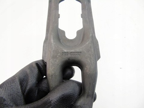 ŁAPA SPRZĘGŁA 1.3 1.5 16V MITSUBISHI COLT 6 SMART FORFOUR 3189000027