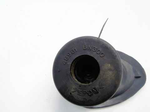 OBUDOWA KOLUMNY KIEROWNICZEJ NISSAN ALMERA TINO 2002 2.2 DI 48981BN300 OBUDOWA KOLUMNY KIEROWNICZEJ NISSAN ALMERA TINO 2002 2.2 DI 48981BN300