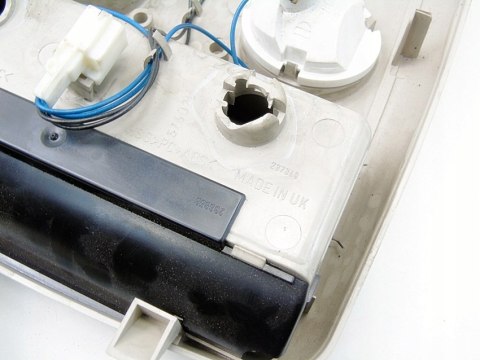 OŚWIETLENIE KABINY NISSAN ALMERA TINO 2002 2.2 DI 237349 OŚWIETLENIE KABINY NISSAN ALMERA TINO 2002 2.2 DI 237349