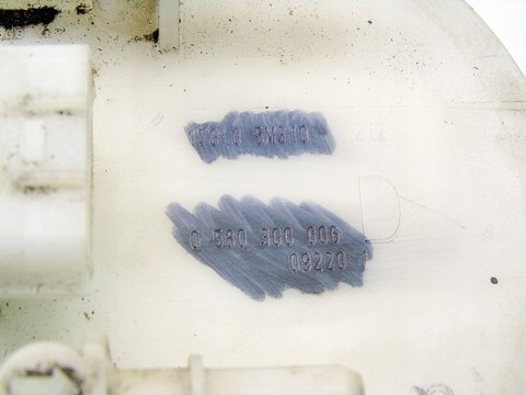 POMPA PALIWA NISSAN ALMERA TINO 2002 2.2 DI 0580300006