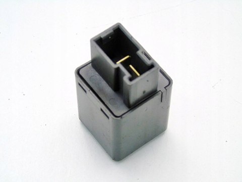 PRZEKAŹNIK NISSAN ALMERA TINO 2002 2.2 DI 24330C9900 PRZEKAŹNIK NISSAN ALMERA TINO 2002 2.2 DI 24330C9900