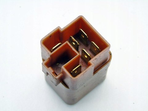 PRZEKAŹNIK NISSAN ALMERA TINO 2002 2.2 DI 2523079964 12V