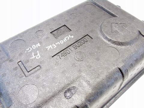 SCHOWEK PRAWY TYŁ NISSAN ALMERA TINO 2002 2.2 DI 749D1 BU200