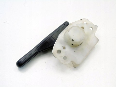 UCHWYT OTWIERANIA WLEWU PALIWA NISSAN ALMERA TINO 2002 2.2 DI UCHWYT OTWIERANIA WLEWU PALIWA NISSAN ALMERA TINO 2002 2.2 DI