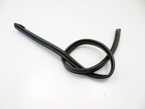 USZCZELKA DRZWI NISSAN ALMERA TINO 2002 2.2 DI