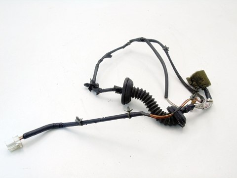 WIĄZKA DRZWI LEWY TYŁ NISSAN ALMERA TINO 2002 2.2 DI