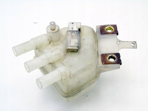 ZBIORNICZEK PŁYNU HAMULCOWEGO NISSAN ALMERA TINO 2002 2.2 DI ZBIORNICZEK PŁYNU HAMULCOWEGO NISSAN ALMERA TINO 2002 2.2 DI