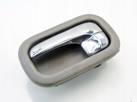 KLAMKA WEWNĘTRZNA LEWY PRZÓD NISSAN ALMERA TINO 2002 2.2 DI