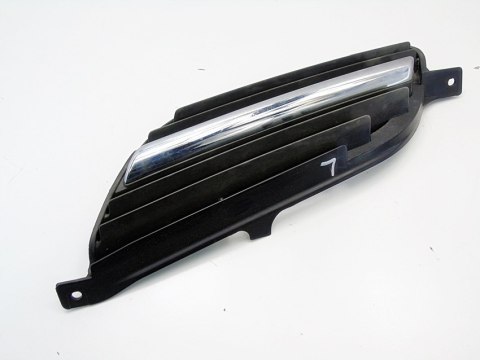 KRATKA ZDERZAKA LEWY PRZÓD NISSAN ALMERA TINO 2002 2.2 DI