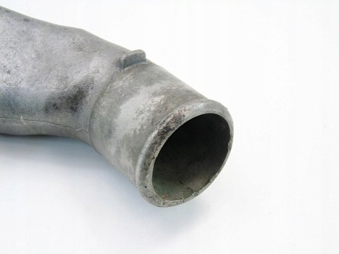 OBUDOWA TERMOSTATU 2.0 D4D D-4D AVENSIS T25 COROLLA E12 1CD RAV4 PREVIA