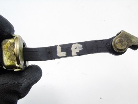 OGRANICZNIK DRZWI LEWY PRZÓD NISSAN ALMERA TINO 2002 2.2 DI