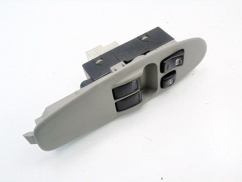 PANEL PRZEŁĄCZNIK SZYB LEWY PRZÓD NISSAN ALMERA TINO 2002 2.2 DI PANEL PRZEŁĄCZNIK SZYB LEWY PRZÓD NISSAN ALMERA TINO 2002 2.2 DI