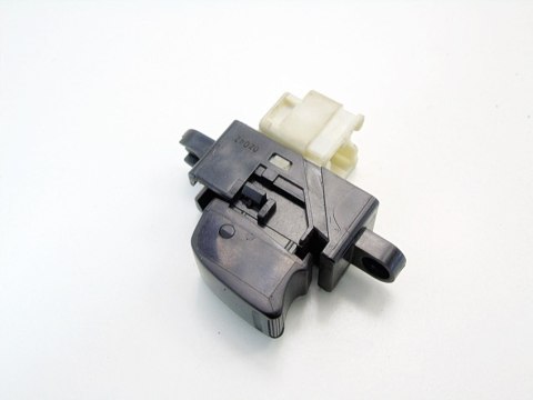 PRZEŁĄCZNIK SZYBY NISSAN ALMERA TINO 2002 2.2 DI 02042 PRZEŁĄCZNIK SZYBY NISSAN ALMERA TINO 2002 2.2 DI 02042
