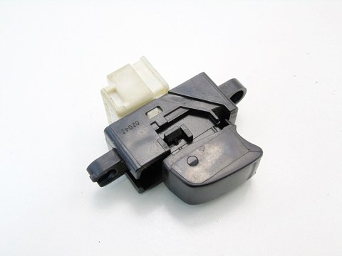 PRZEŁĄCZNIK SZYBY NISSAN ALMERA TINO 2002 2.2 DI 02042 PRZEŁĄCZNIK SZYBY NISSAN ALMERA TINO 2002 2.2 DI 02042