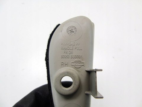 UCHWYT DRZWI PRAWY PRZÓD NISSAN ALMERA TINO 2002 2.2 DI 80950BU000/1